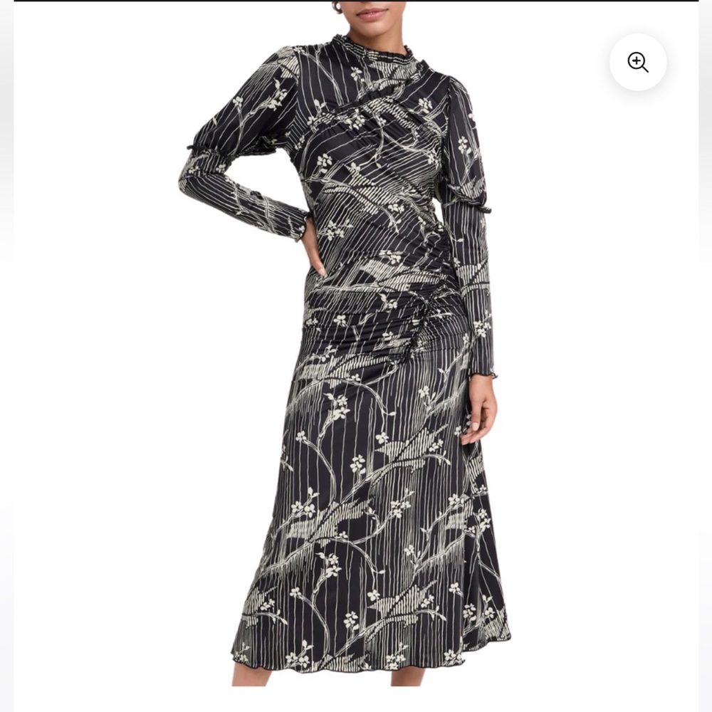 Sea black floral sunniva dress. Size medium 
Nwt